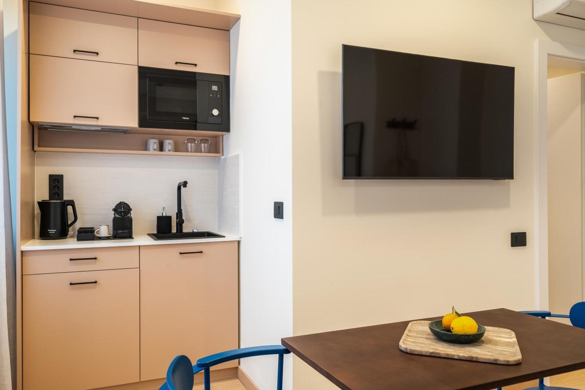 Old Town Apartments By Olala Homes ブカレスト エクステリア 写真